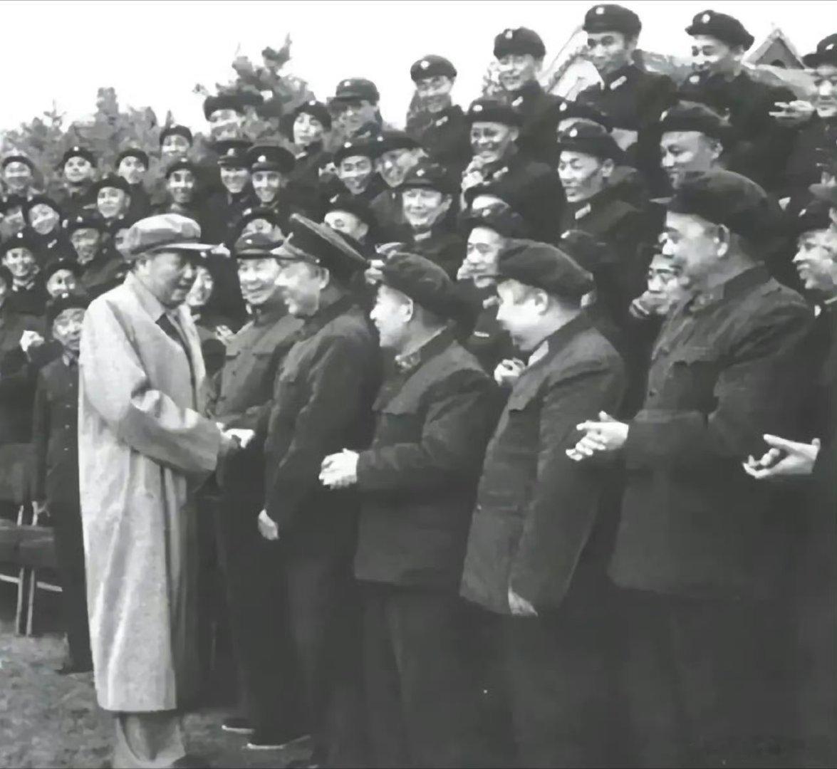 毛主席：我们不打无准备的仗，不打无把握的仗。