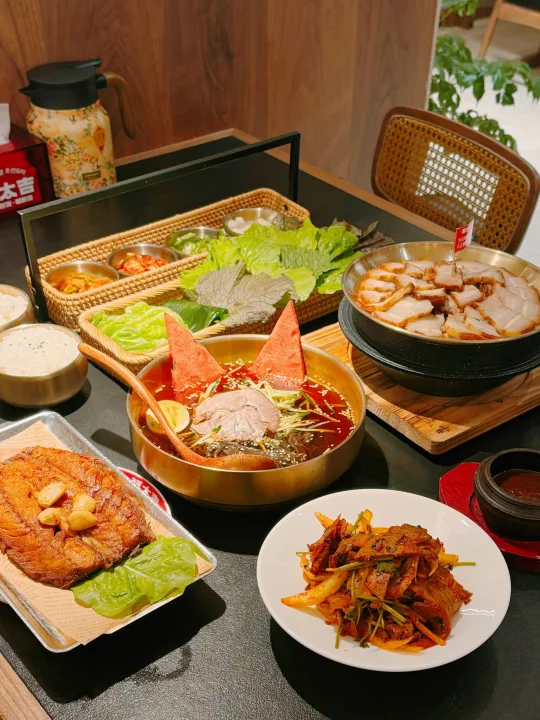 五花肉包饭真是香迷糊了！没吃过的快冲