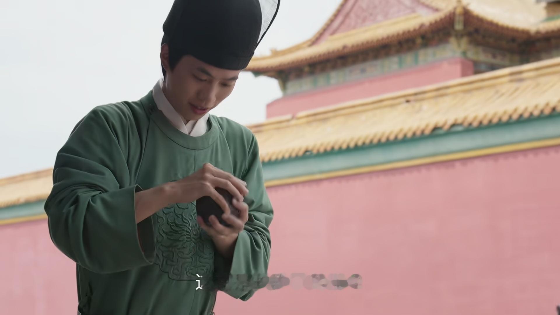 我以为要把蛐蛐天子单独安到朱祁镇身上呢。看来朱瞻基这个正牌蛐蛐天子也没落下。宣德