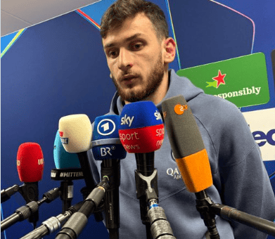 K77: 拜仁真的十分强大, 他们只有10人也很好防住巴黎进攻