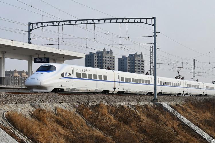 2026年初，国家给城际高铁划下硬杠杠，很多人还没看懂深意。武咸城际开通13年，
