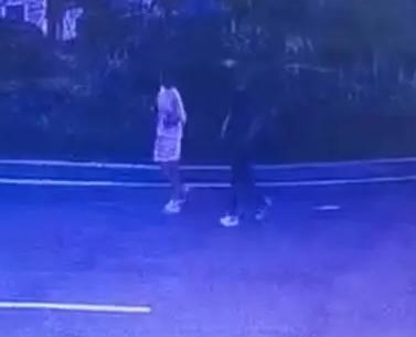 万万想不到，浙江一女子只因和异性朋友酒店门口走了几分钟，被老公怀疑出轨查到监控后