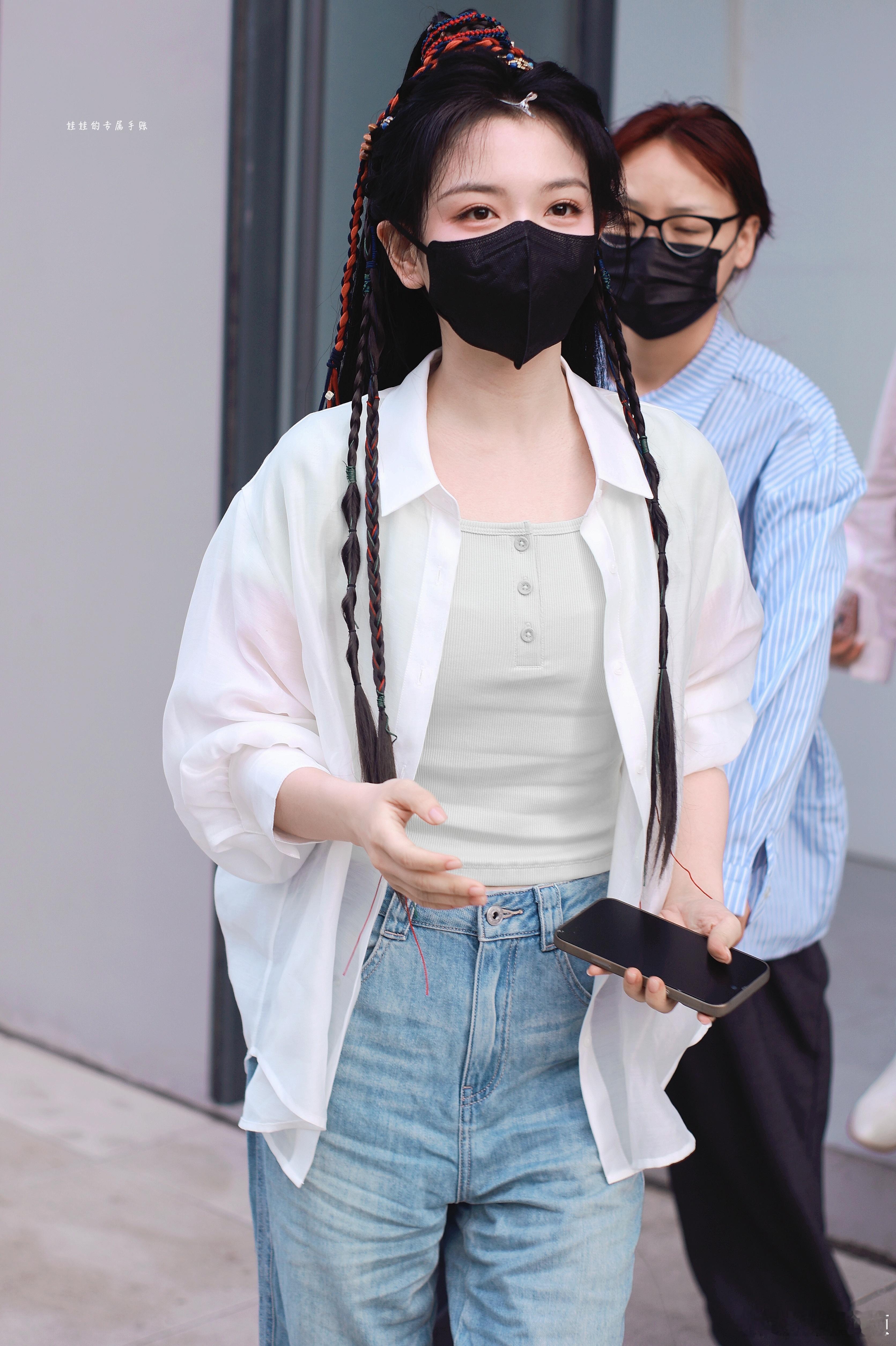 代露娃一点浩然气出妆这个梳妆好像在哪看过图源见水印​​​