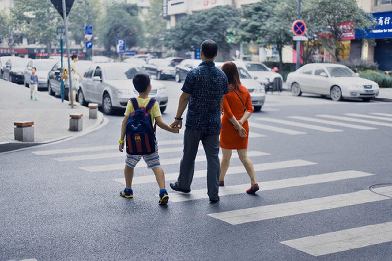 孩子越管教越叛逆，这简直是家长们的世纪难题！其实叛逆不是孩子故意作对，是他们想证