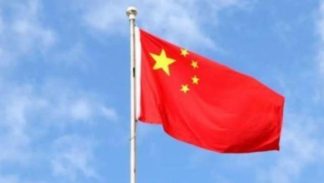 “台独”分子借机挑事了！11月28日，岛内所谓的驻日代表李逸洋声称，今年日本针对