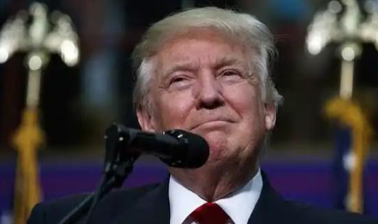 太可怕了！俄罗斯经济学家表示：因为39万亿美元还不起，特朗普很有可能已经有了弄死