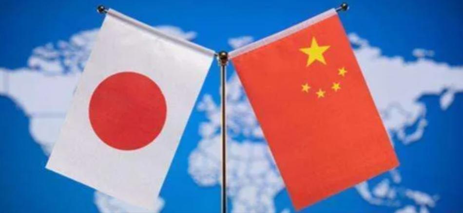 中日若开战，24小时内能“全歼”日本吗？说白了，中日如果真开战，24小时“全歼”