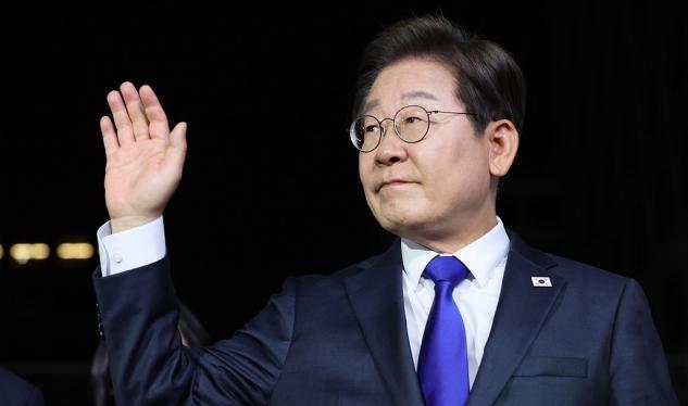 九三阅兵外宾阵容创高！韩终于给出访华答复，这种敷衍中方根本不需要。今年的阅兵阵容