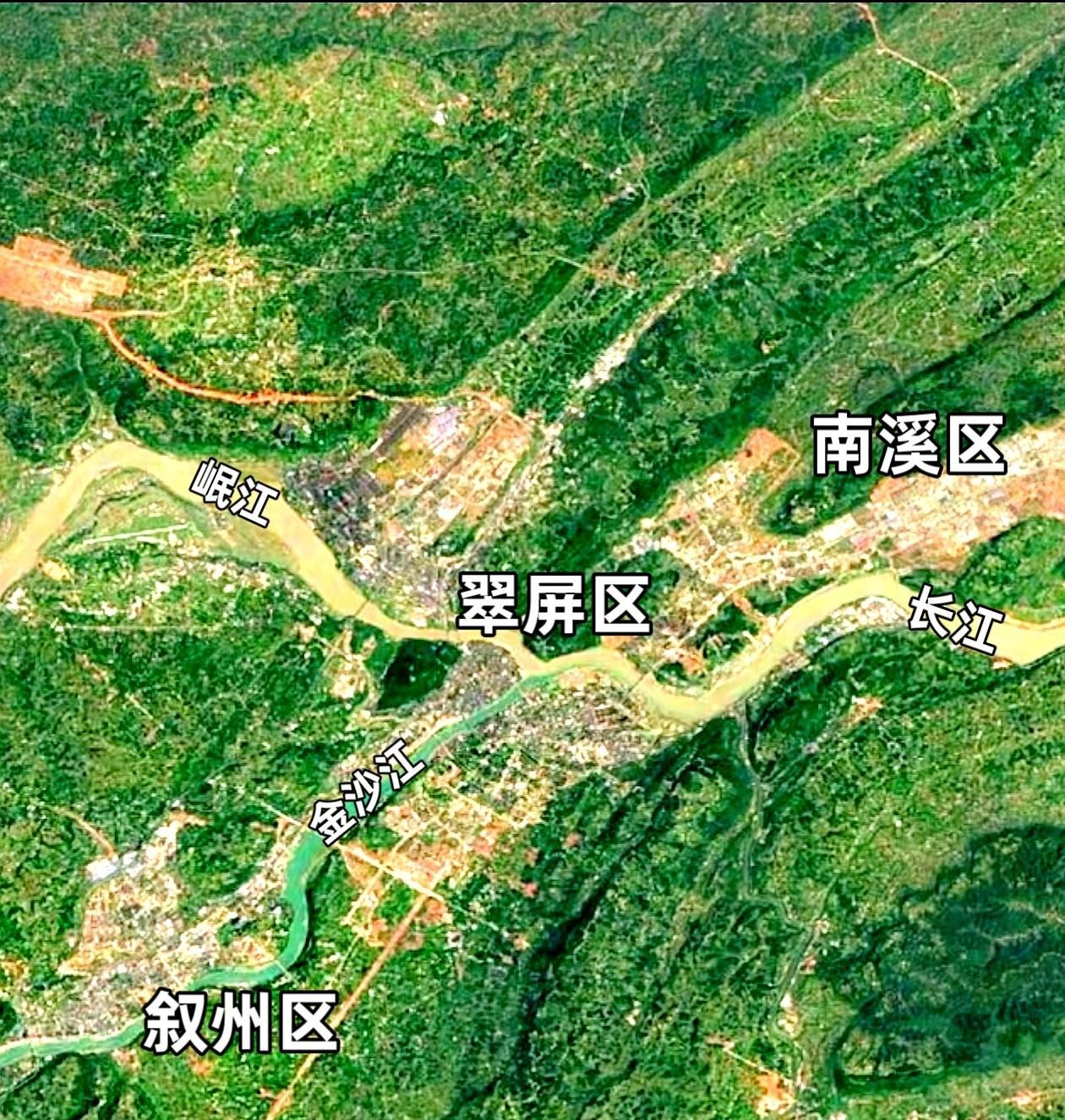 宜宾不就是翻版的小“重庆”吗？重庆是三江汇流之地，刚巧宜宾也是三江汇流之地，长江