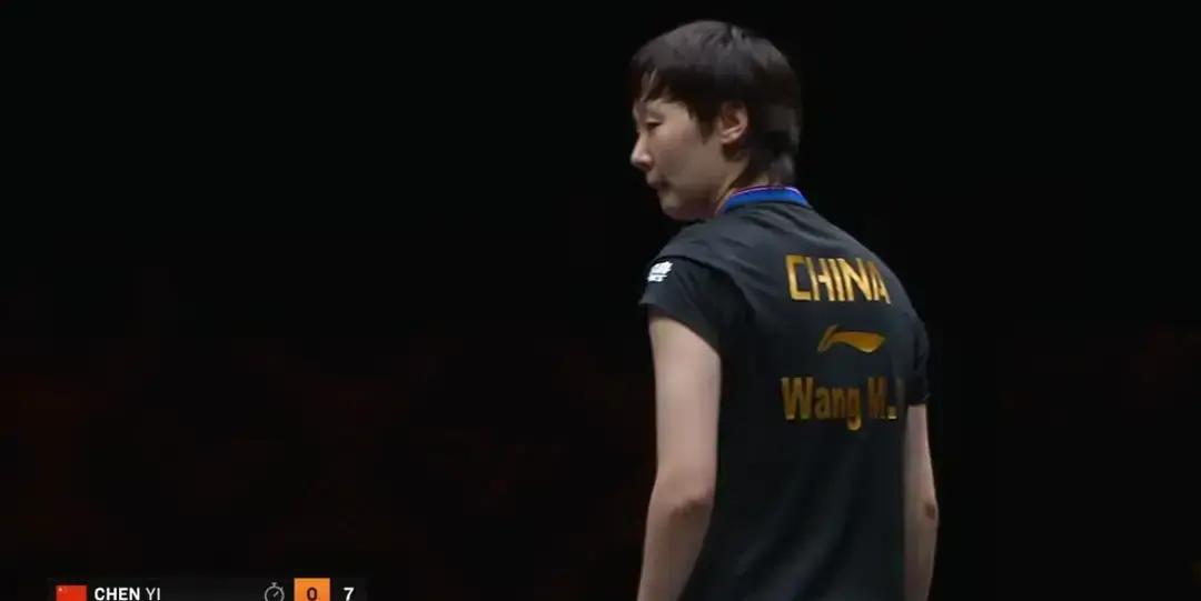 王曼昱这实力真不是盖的。说她是放松打里的狠角色，一点都不过分。第三局