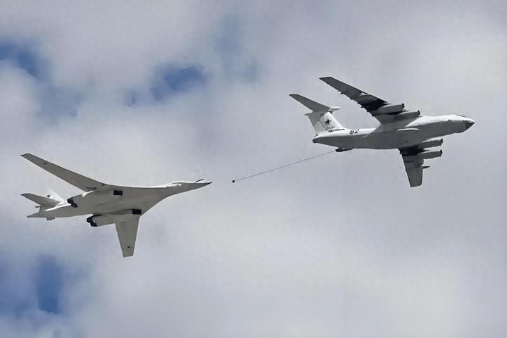 当年人人不看好中国。觉得中国买了三堆废铁！乌克兰如今悔到肠子青。当时不少