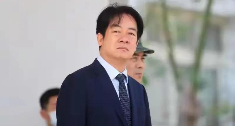 今天下午3时，民众党“人民要当家”宣讲活动最后一场在台中市南屯水安宫举行。除了民