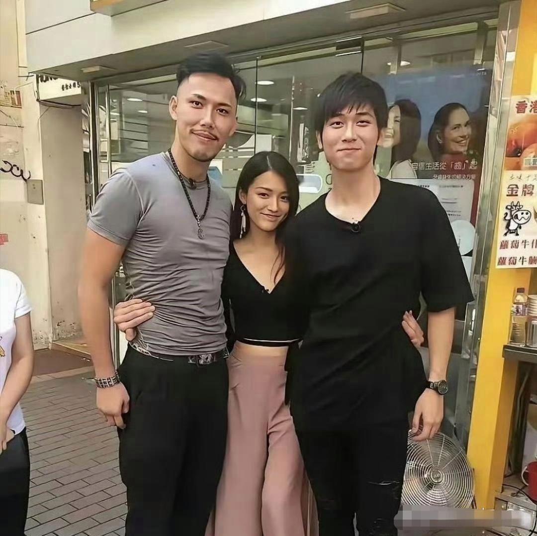 正面是疑惑，后面是答案，太有意思了吧