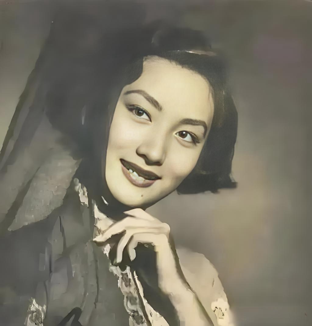 1912年，50岁的曹锟迎娶20岁的富家千金陈寒蕊。新婚夜，一番云雨过后，曹锟倒