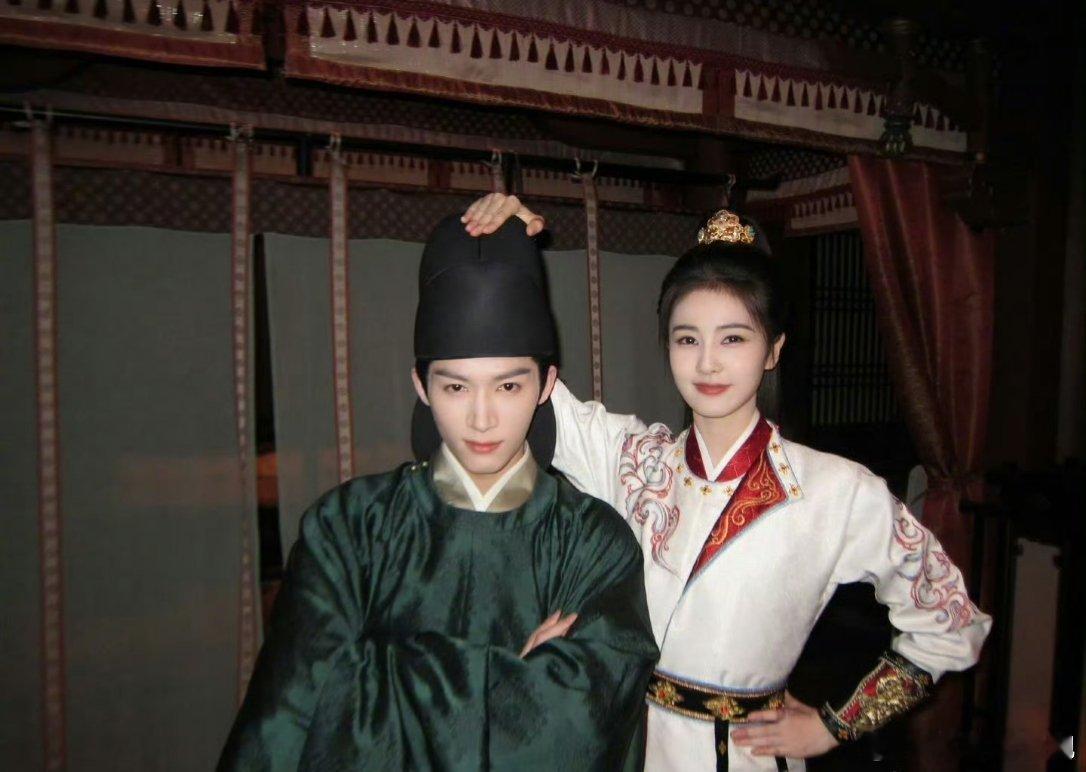 本周要开播的三部电视剧，你最期待哪部剧？2.3《风过留痕》龚俊姜武2.5《唐宫