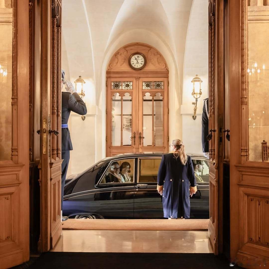 卢森堡王室🇱🇺3月12日，纪尧姆大公接见赞比亚🇿🇲、哈萨克斯坦🇰🇿