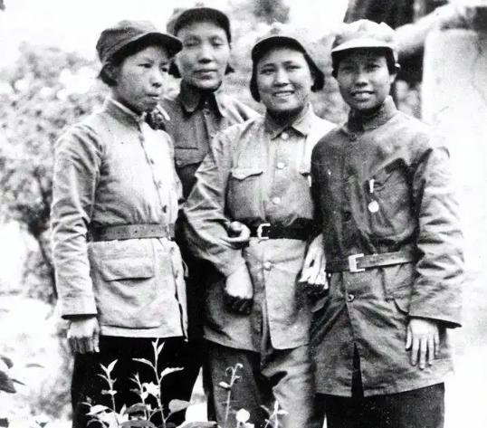 1973年，一封信辗转送进中南海。写信人叫曾志，当年是跟着朱德、陈毅一起上井冈山