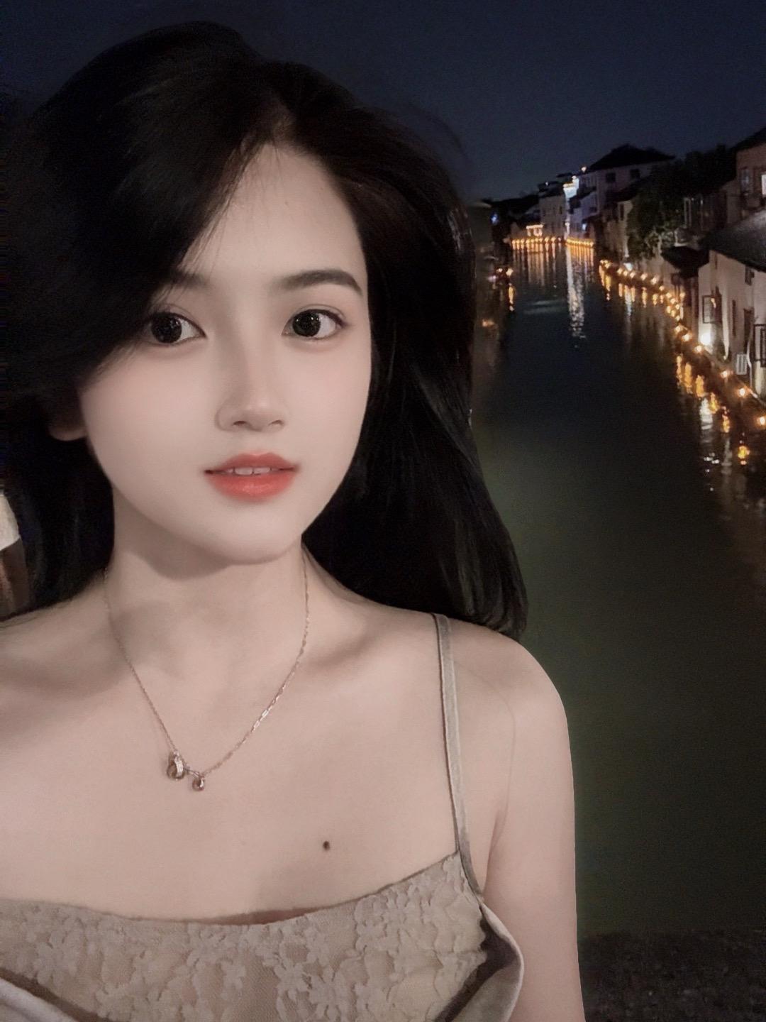 你一句春不晚 我便到了真江南