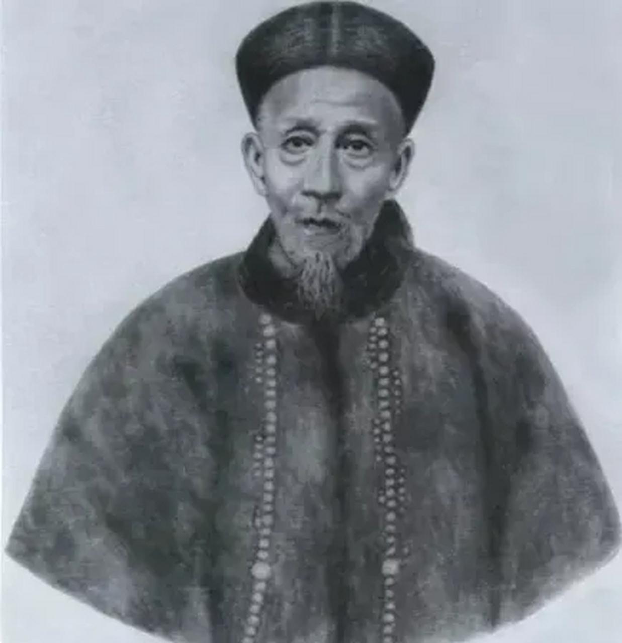 1879年，杭州巡抚谭钟麟午睡起来，路过了通房丫头李氏的卧房，见李氏美貌动人便将
