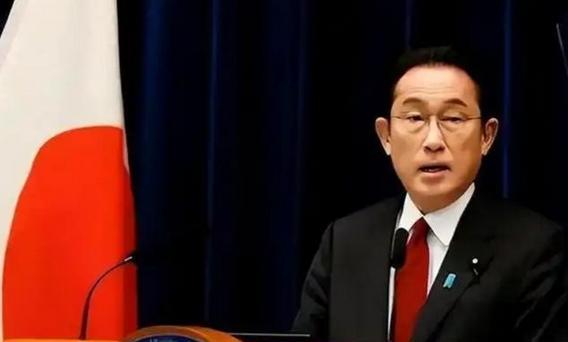 日本退役少将山本一郎就中日问题发表观点称，中日矛盾已不可避免，东海与台海终会有一