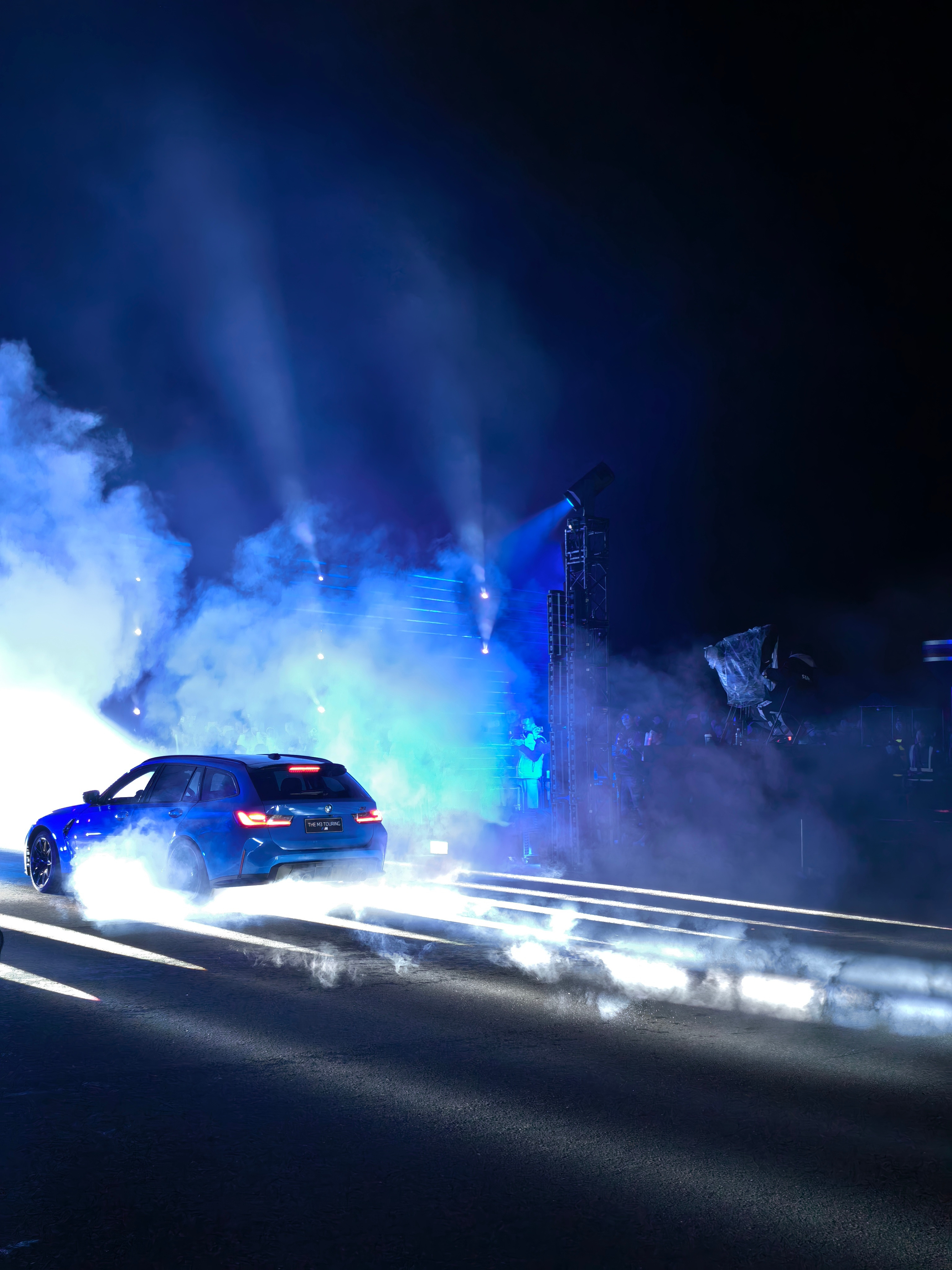 坊间传闻M3旅行限量600台据可靠消息：首先，M3旅行版并不限量；其次，2