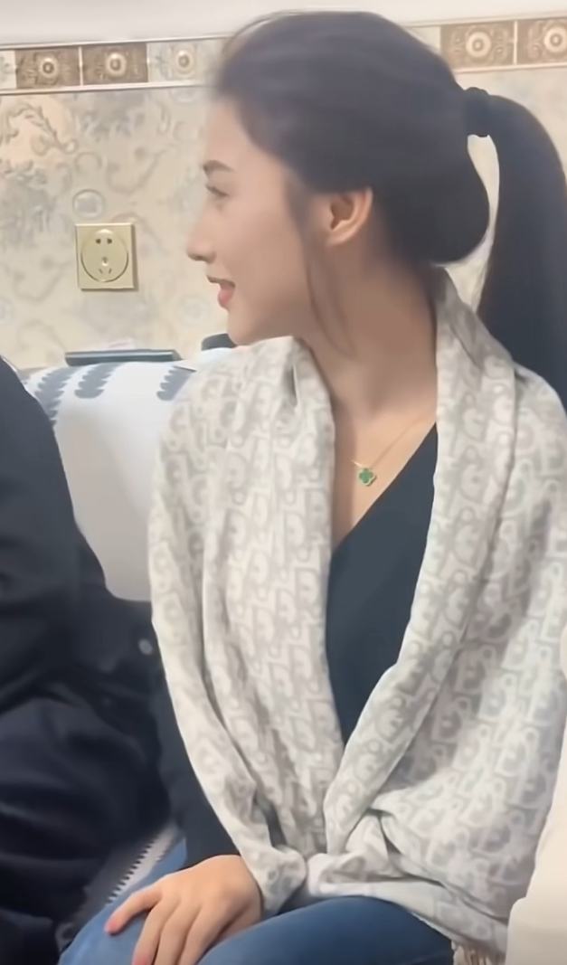 家里给安排的相亲对象，能不能成?