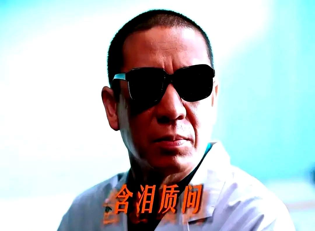 “一句话，蹲了13年？”评论区直接炸锅。某北方老哥出狱直奔算命摊