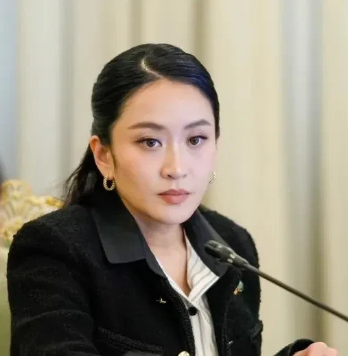 佩通坦复出洪森日子不好过了啥？洪森要倒霉了？就因为得罪