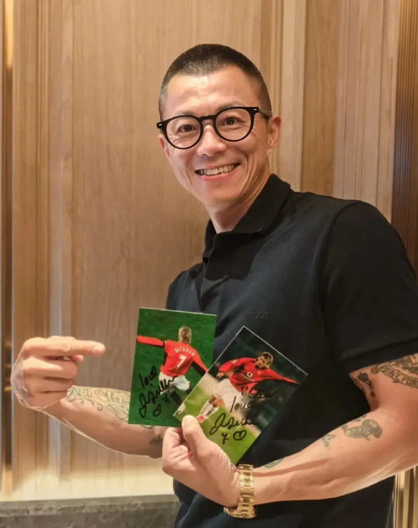 男人，千万别学陈震！陈震43岁，看起来像63岁，一身肌肉，满脸皱纹，因为他太