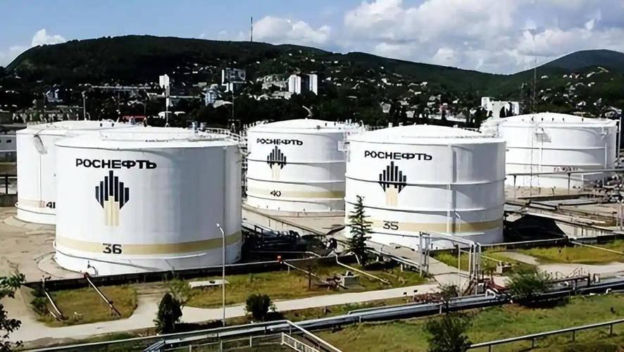 中东战火不止，除了俄罗斯，还有两个国家悄悄收割红利，一个靠避险资金，一个低调不出