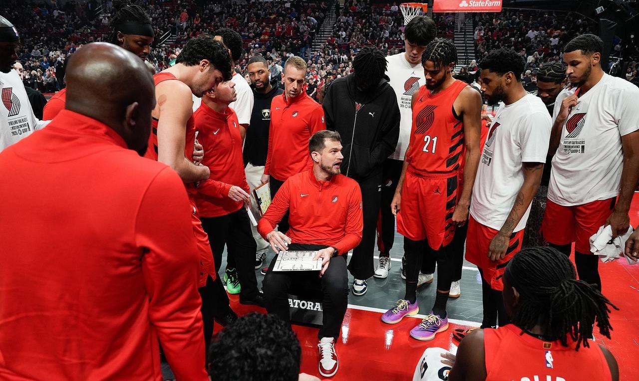 腾讯的球衣送不出去，因为杨瀚森未获上场机会！腾讯为了鼓励杨瀚森和回馈球迷，只要