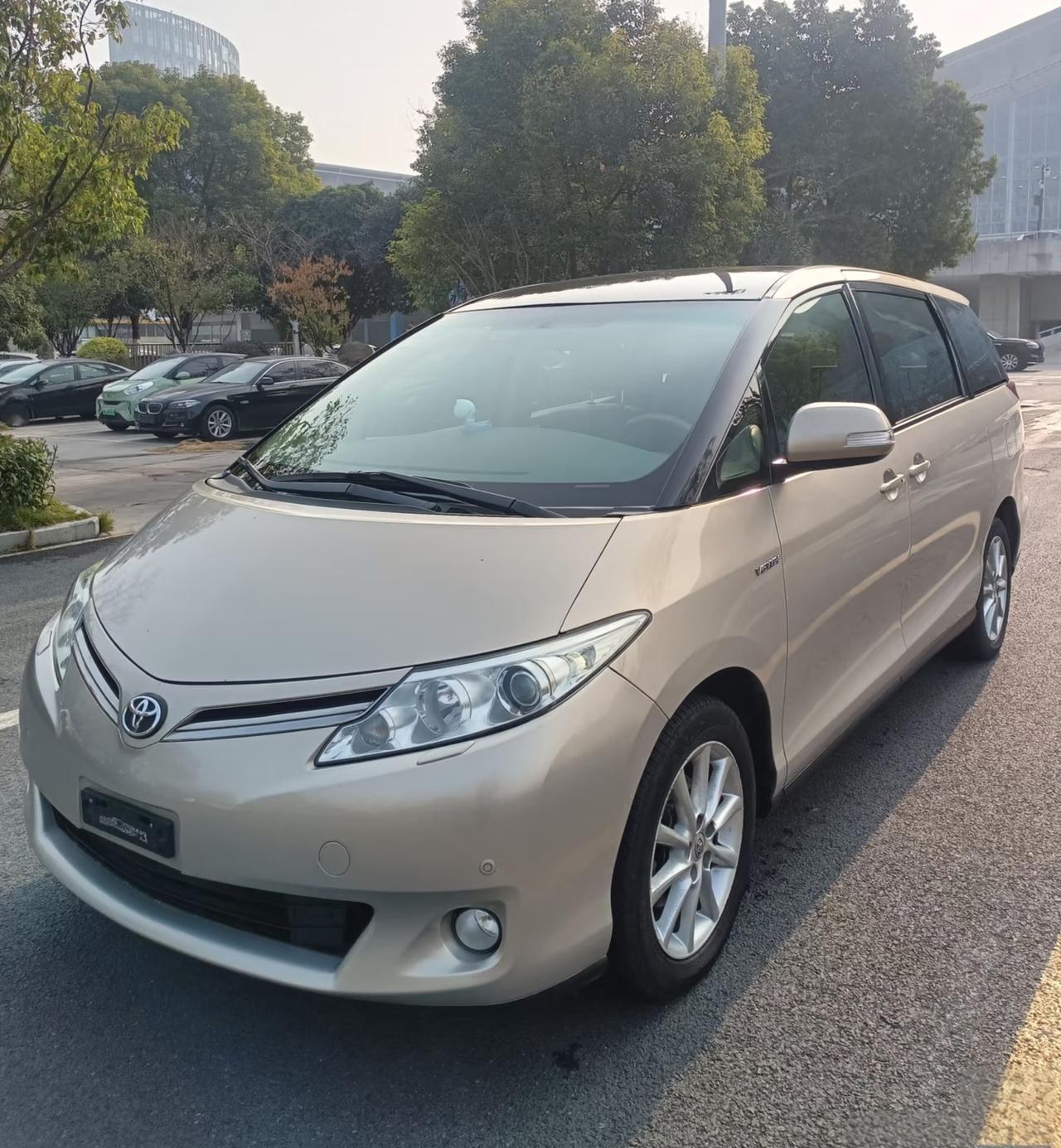 今天才懂这台车的价值，当年MPV市场一片空白之时，普瑞这款车居然没有火起来，