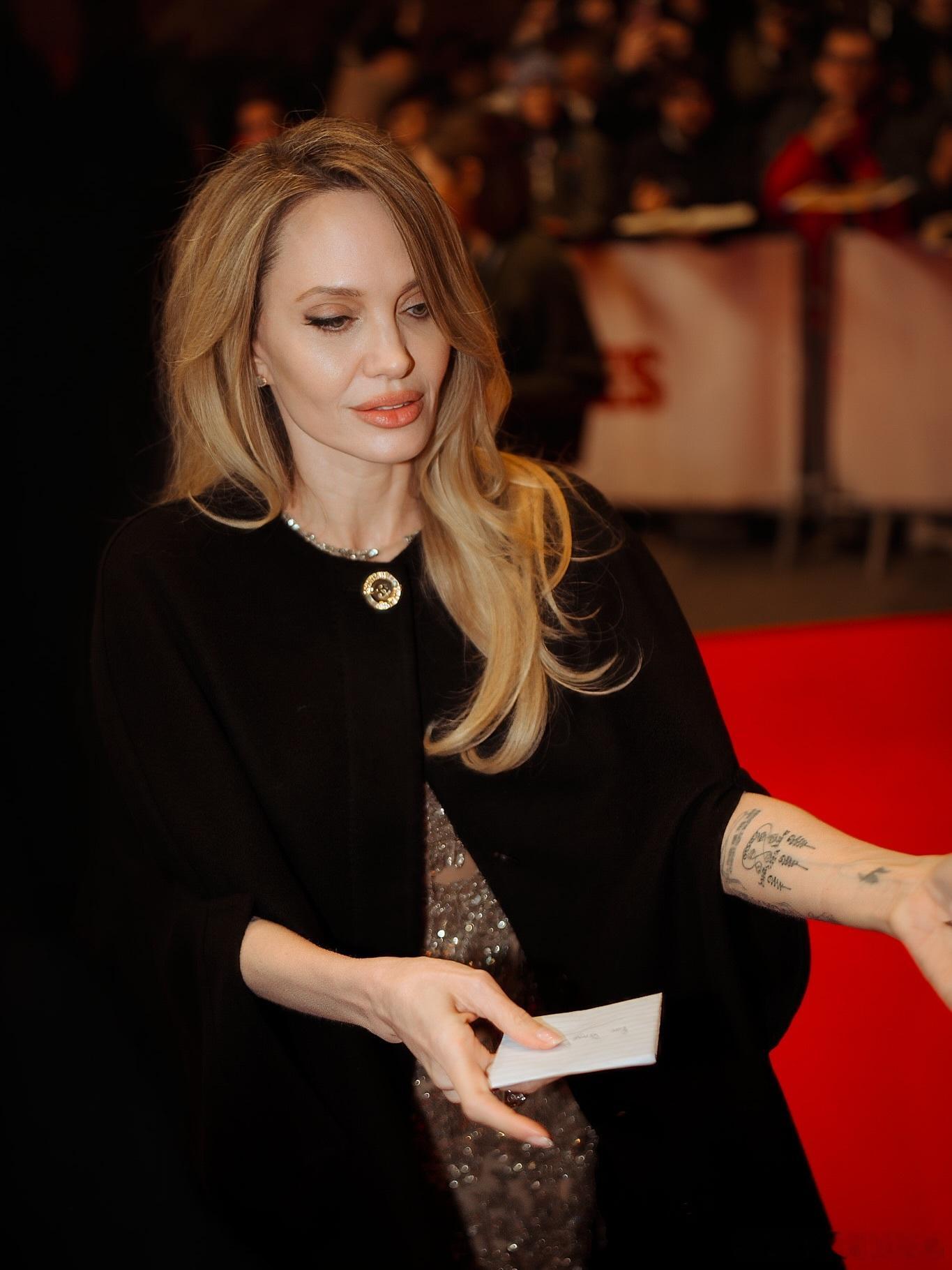 安吉丽娜·朱莉angelinajolie今日，安吉丽娜·朱莉（Angelin