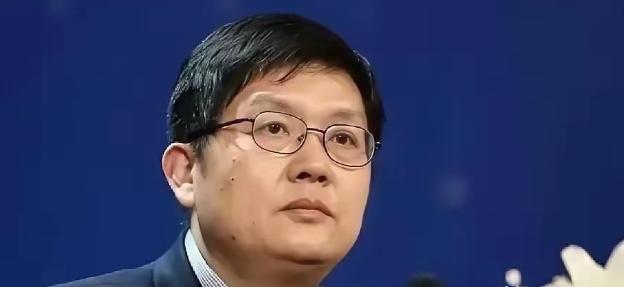 这次复旦大学面对突发舆情的处置节奏，确实称得上干脆利落、边界清晰，没有半点拖泥带