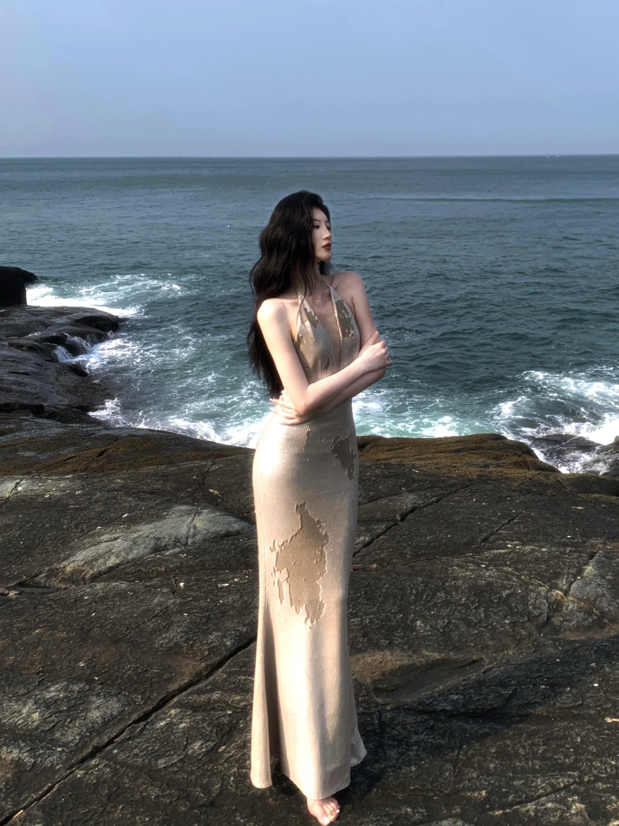 大海和她都美的不可方物🌊。