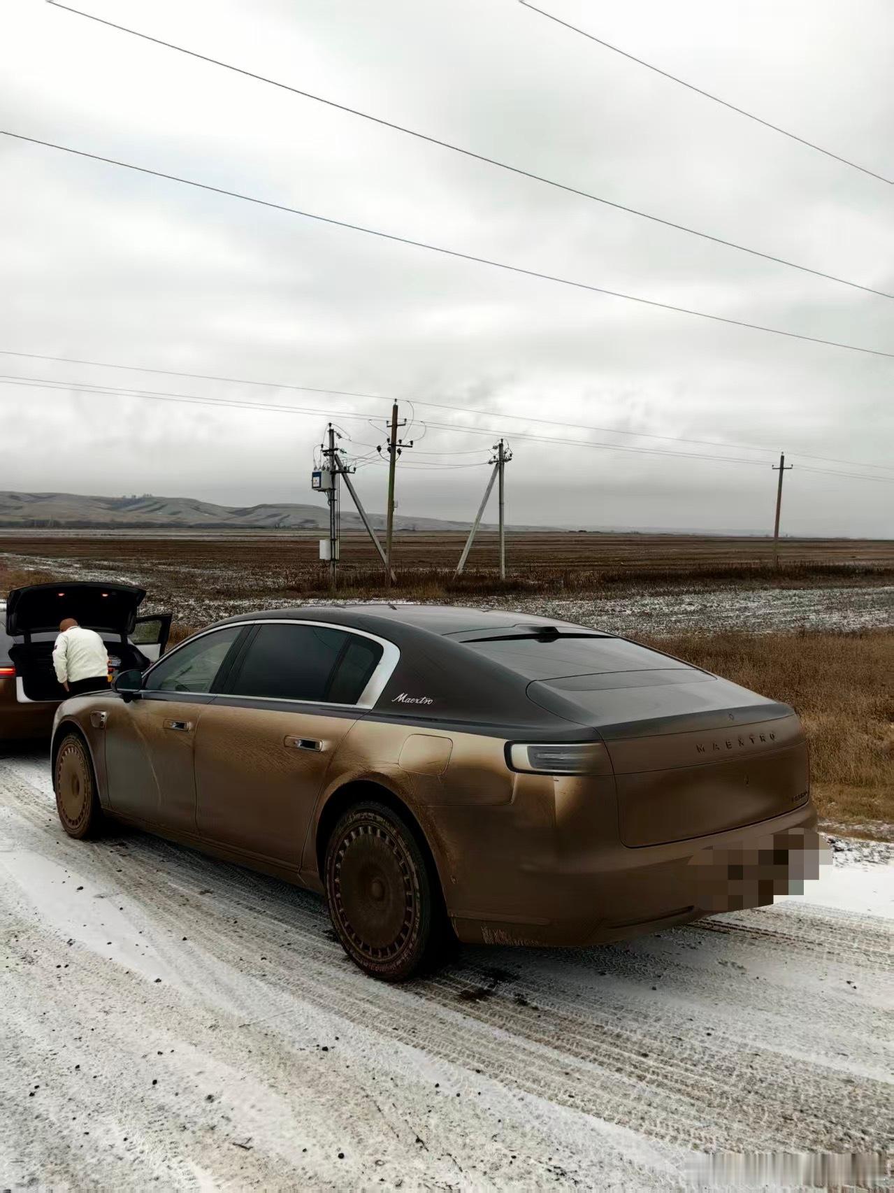 心疼我的尊界S800，一路从国门开到喀山，已经这样子了尊耀万里尊界s800