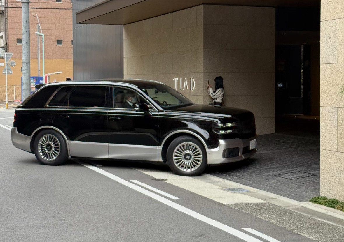 丰田世纪没有仰望U8L霸气吧？​​​