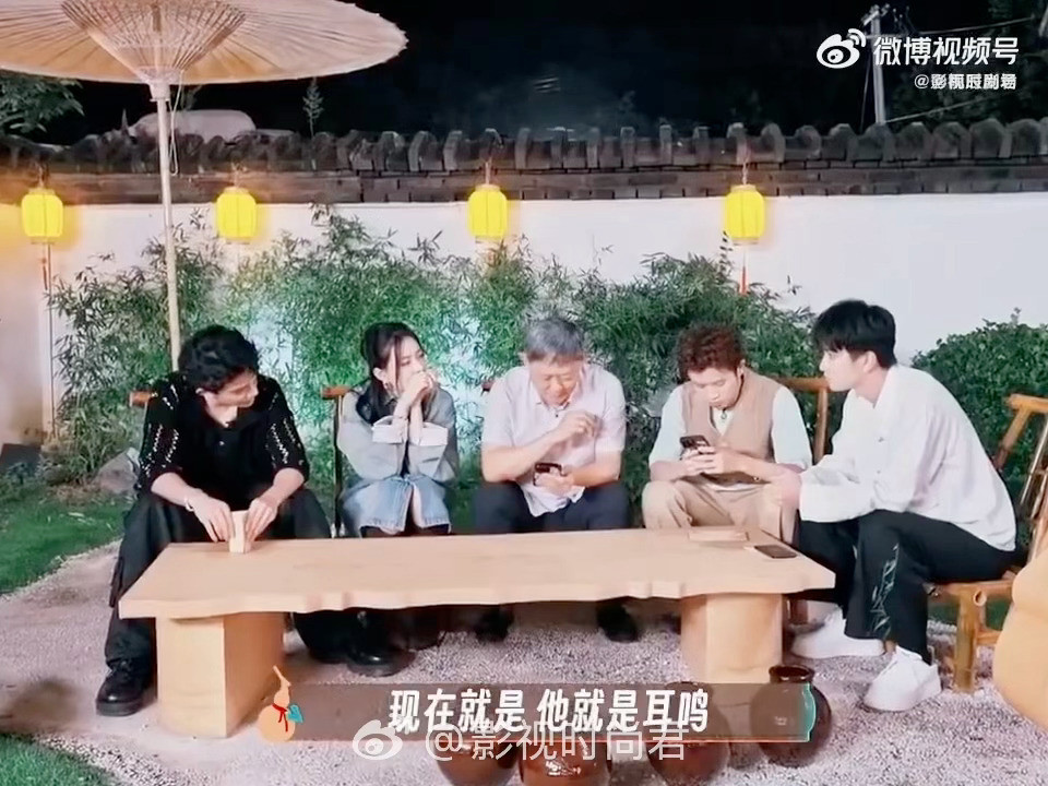 深夜考古夏之光真的会破防...看着他在节目里把最真实的自己摊开，那种不随波逐流的