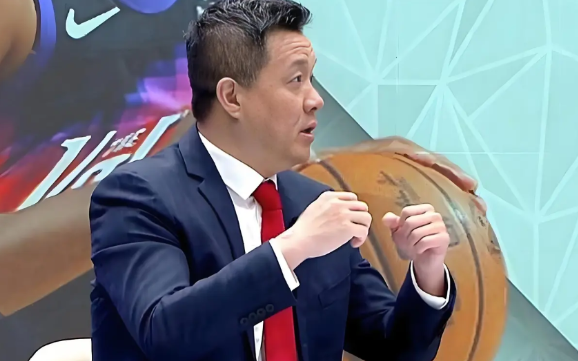 翟晓川不飘都不行！北京首钢战胜北控男篮，翟晓川表现非常出色，本场比赛拿下15分