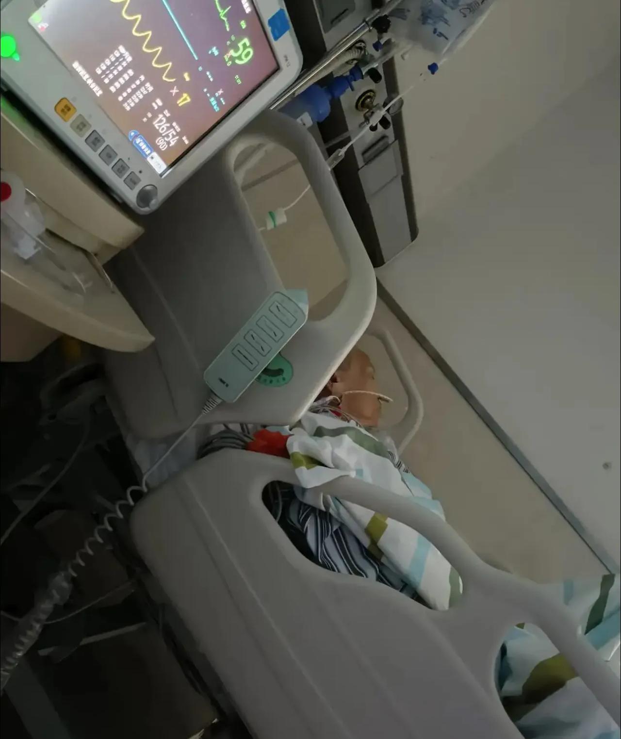 一段很通透的话：“人到临死的时候，多活两天真的很重要吗？一刻钟也不重要。这个时候
