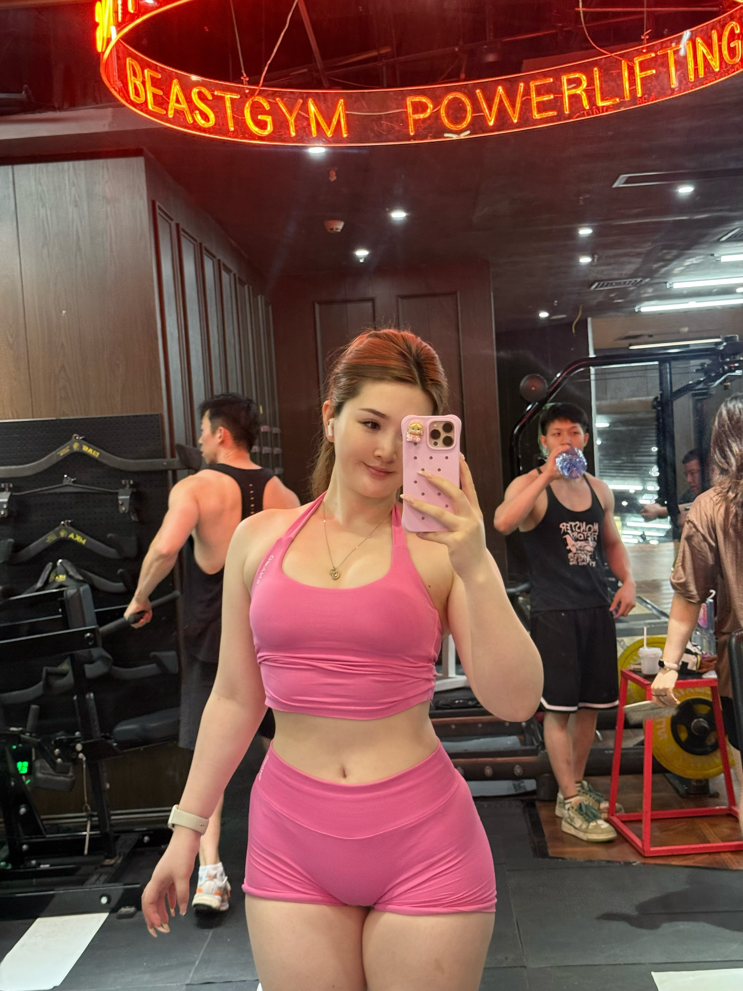 关注网黄的能不能别关注我好恶心感觉​​​