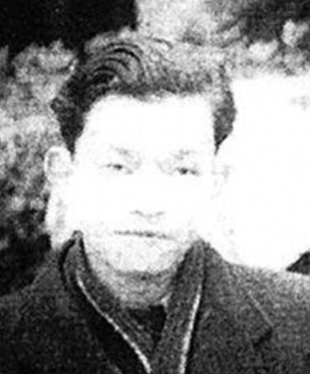 1949年11月29日深夜，重庆白市驿机场，毛人凤最后一个走，而撤离名单上，唯独