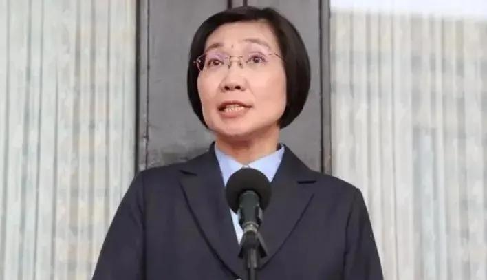 徐欣莹没有做出承诺，吴子嘉拿出证据直接提告黄国昌！就在9月7日，吴子嘉拿出了徐欣