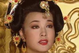 为什么武则天之后再无女皇帝？唐高宗头疼病发作时，武则天坐在帘子后面批奏折，满