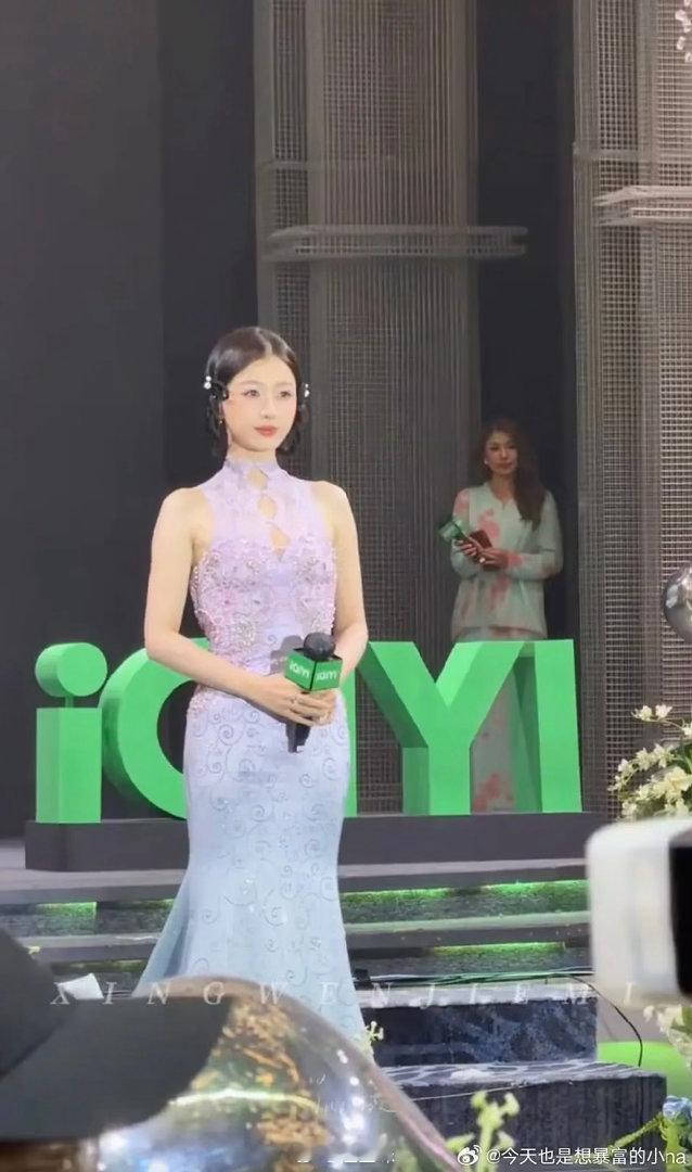 明知道窝🐟头大还整这种造型