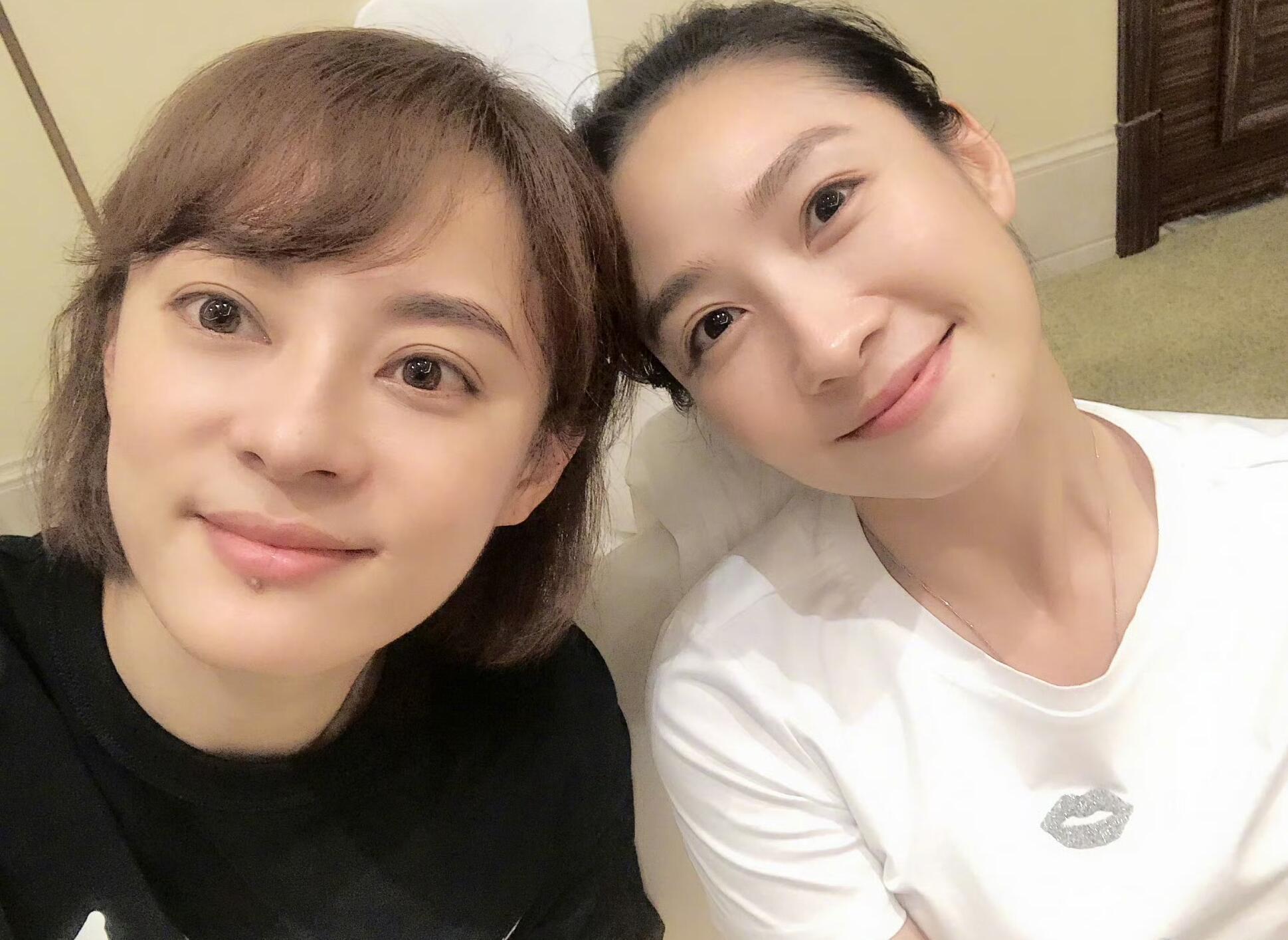 陶昕然叫邓超姐夫是安小鸟和嬛嬛啊，陶昕然孙俪私下这么些年关系也特别好