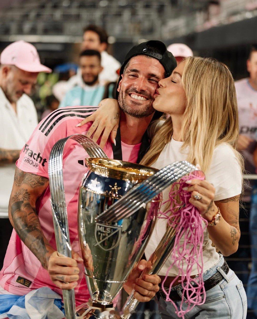 【迈阿密国际买断德保罗】刚夺得美职联总冠军的迈阿密国际，官方宣布执行德保罗的租借