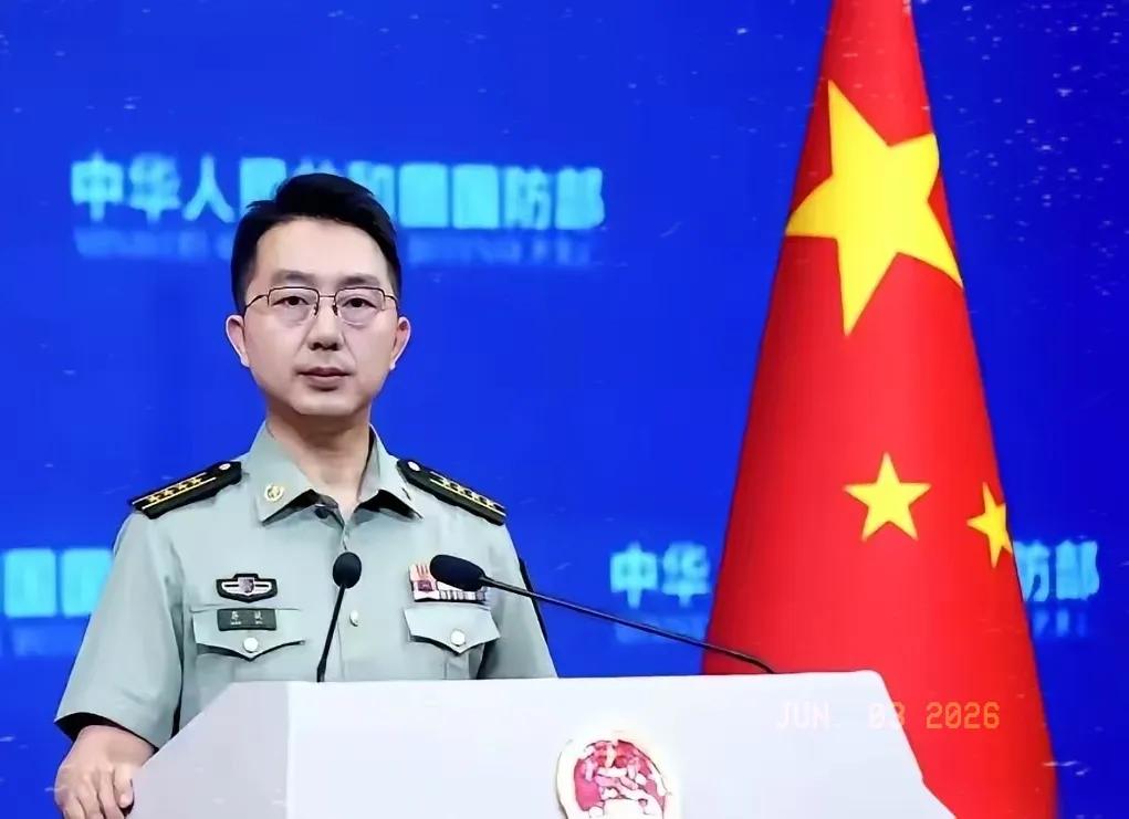 南海黄岩岛，规则改了!以前是“你来我赶”，跟打地鼠一样，人家船来了，我们抗
