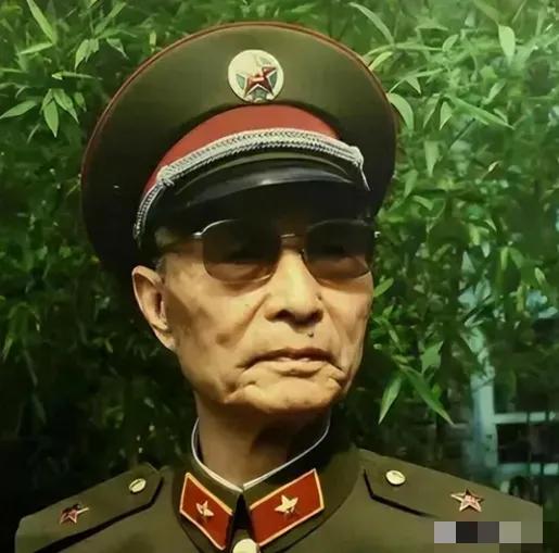 1975年，张爱萍落难，妻子李又兰找到粟裕，希望他能帮忙说情。谁知，粟裕摆了摆手