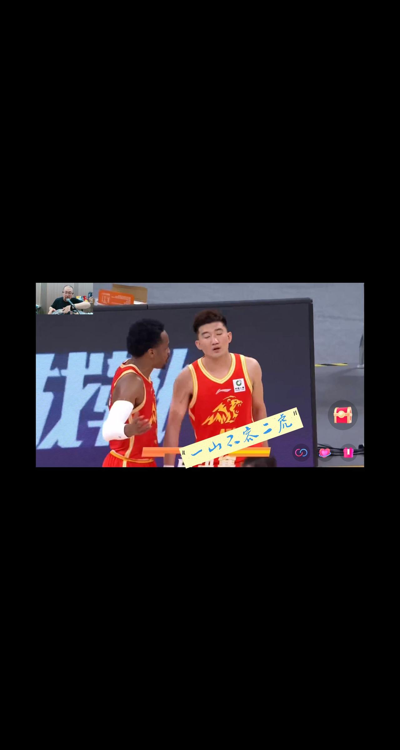 咱俩谁是大哥！怎么的！我说你还不服啊！